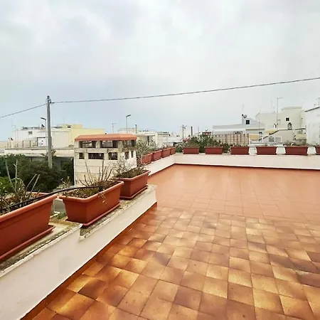 A Due Passi Dal Mare Apartament *